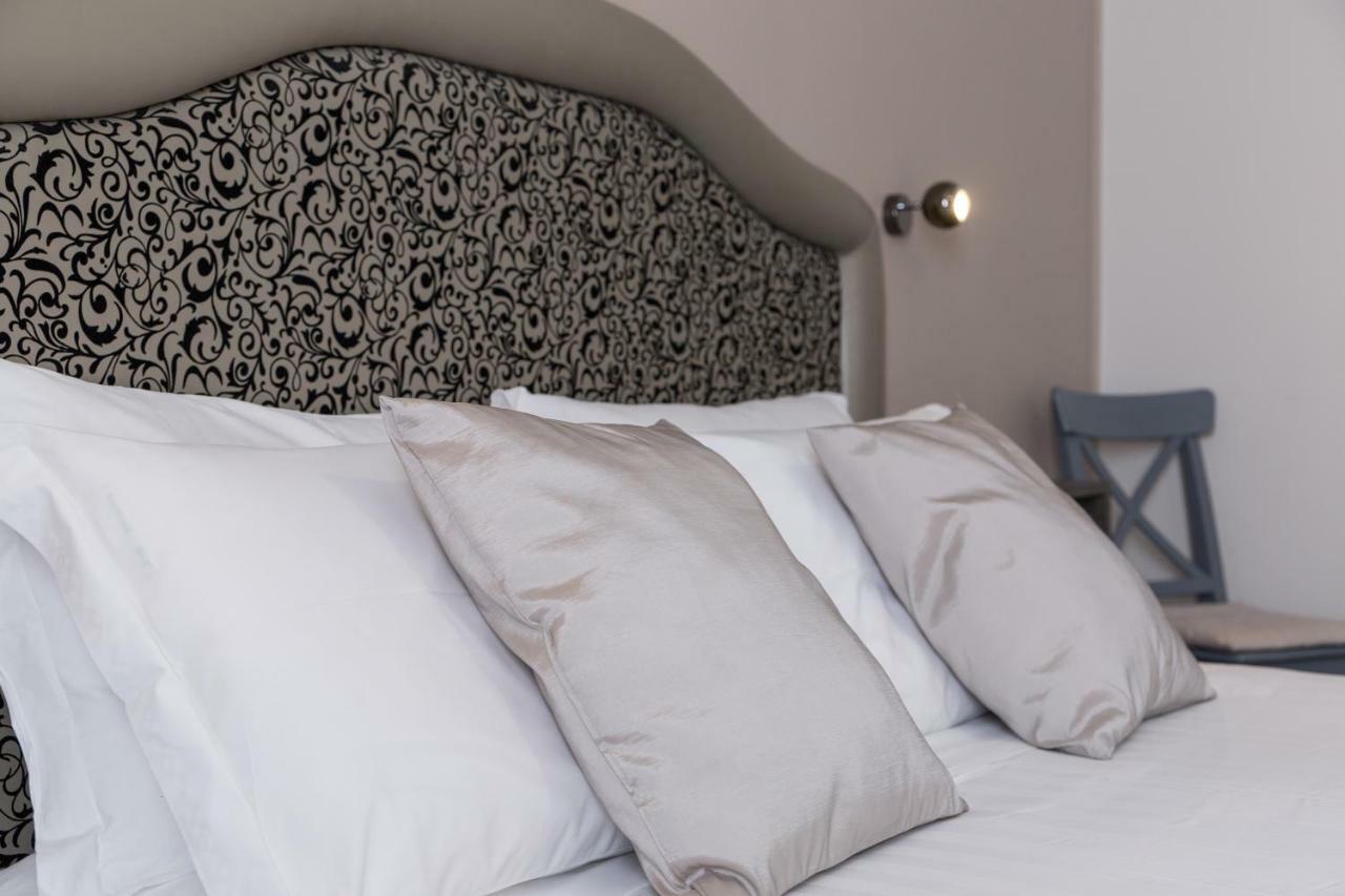 Piazza Bologna Little Suites Roma Exterior foto